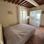 Il Casalino 公寓 Lari