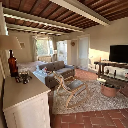 Il Casalino Appartement Lari